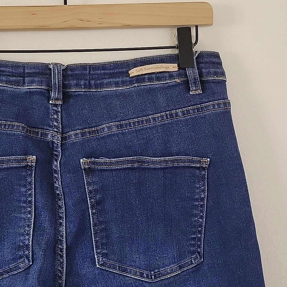 Soft Surroundings Dark Wash Straight Cropped Jeans Size 10P - Picture 6 of 7